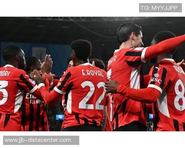 友谊赛精彩对决AC米兰大胜曼联乌龙球引发争议与热议